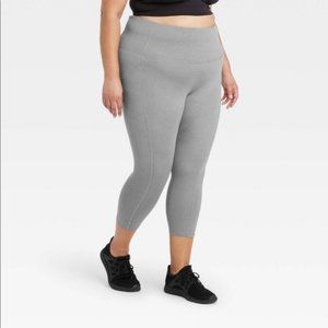 Womens Plus size High-Rise Sculpted Capri legging 21” All in motion 3X